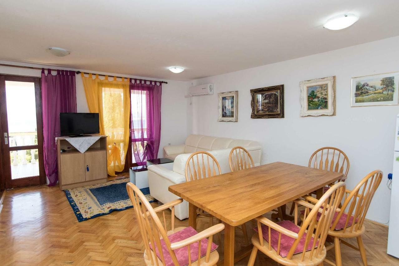 Apartman Ivan Dramalj Exteriör bild