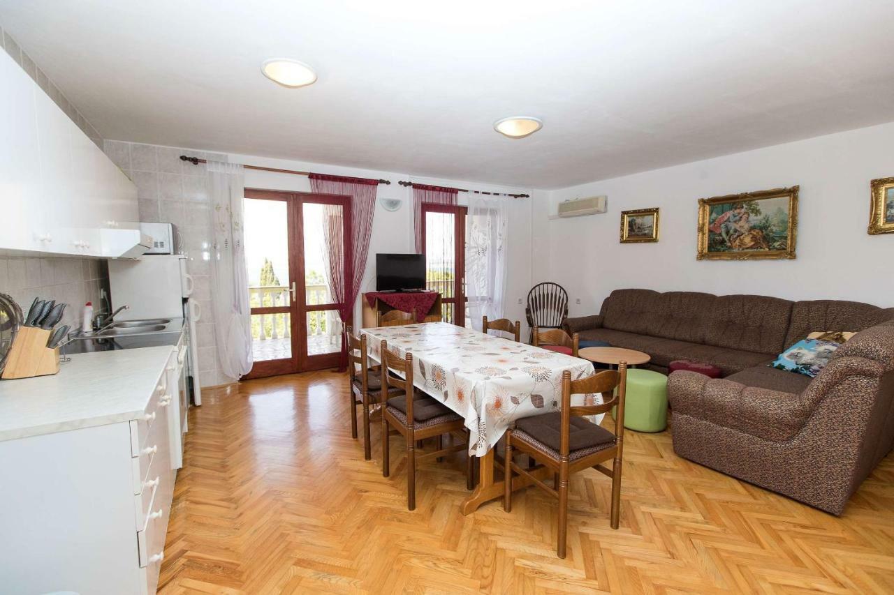 Apartman Ivan Dramalj Exteriör bild